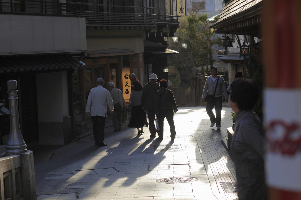 Sakaeya Hotel Yamanouchi  Eksteriør billede